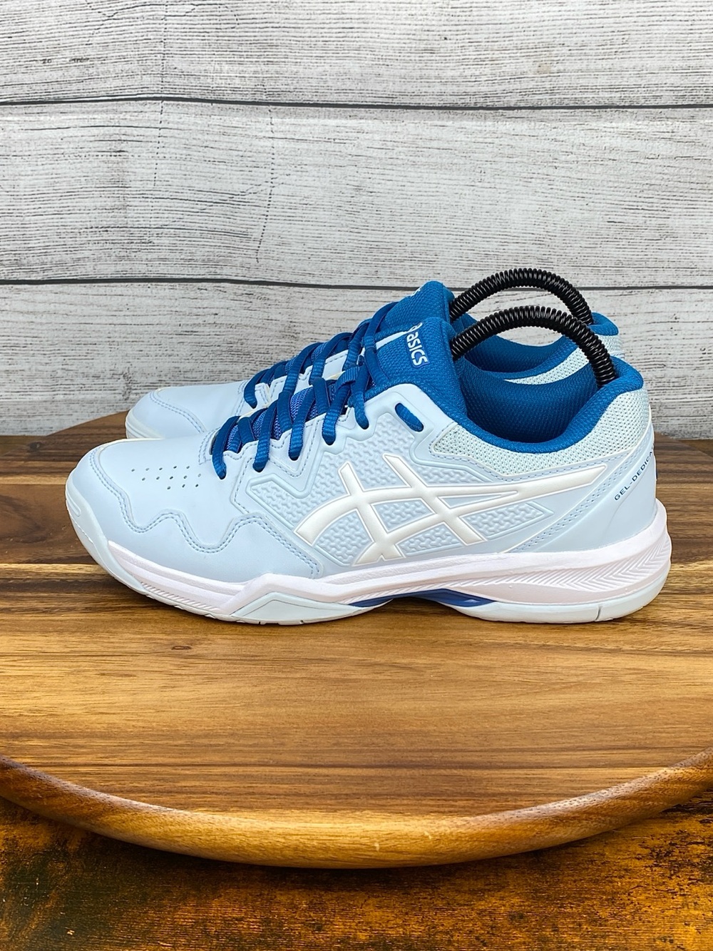 Asics Gel Dedicate 7 Light Blue Tennis Court Shoe 1042A167 Women’s Size 7.5